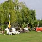 Hotel Crescent Hasirci 4*