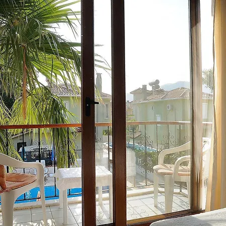 Crescent Hasirci Отель Ортаджа