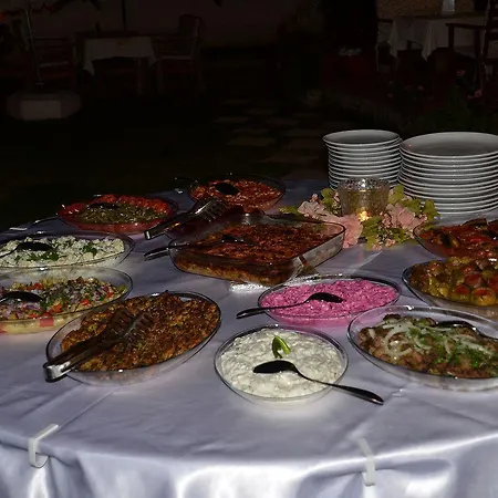 Отель Crescent Hasirci 4*