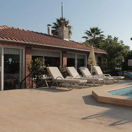 Отель Crescent Hasirci