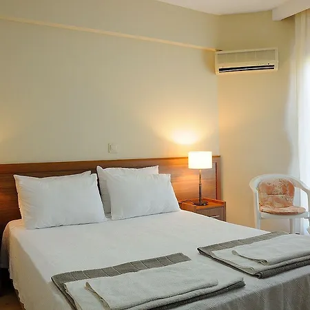 Crescent Hasirci Otel 4*