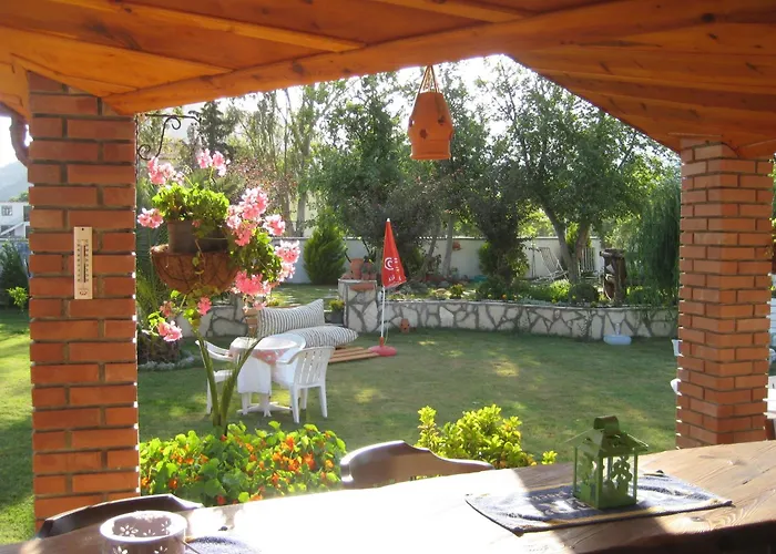 Hotel Crescent Hasirci 4*