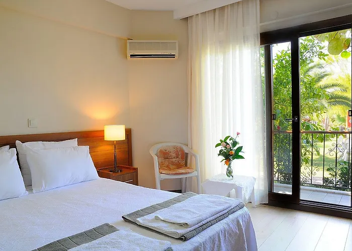 Crescent Hasirci Hotel 4*