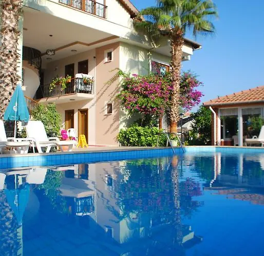 Crescent Hasirci Hotel 4*